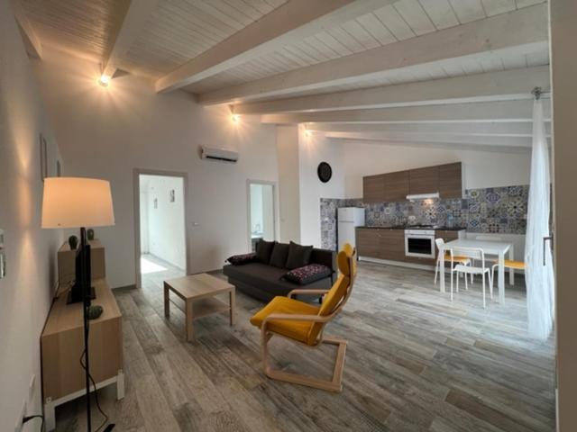 Casa Sylvia Διαμέρισμα SantʼAntìoco Εξωτερικό φωτογραφία
